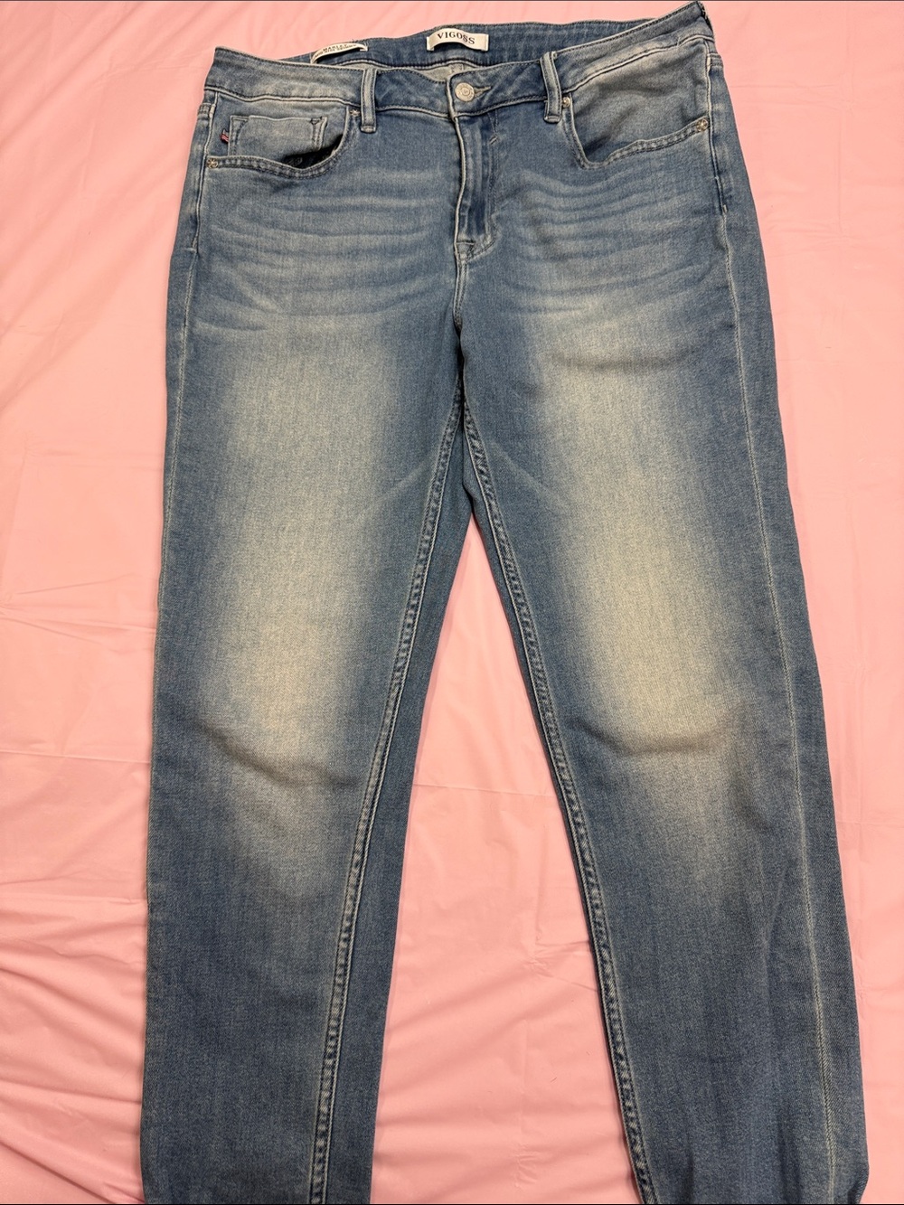 NWOT Vigoss Women's Light Wash midrise ankle Jeans